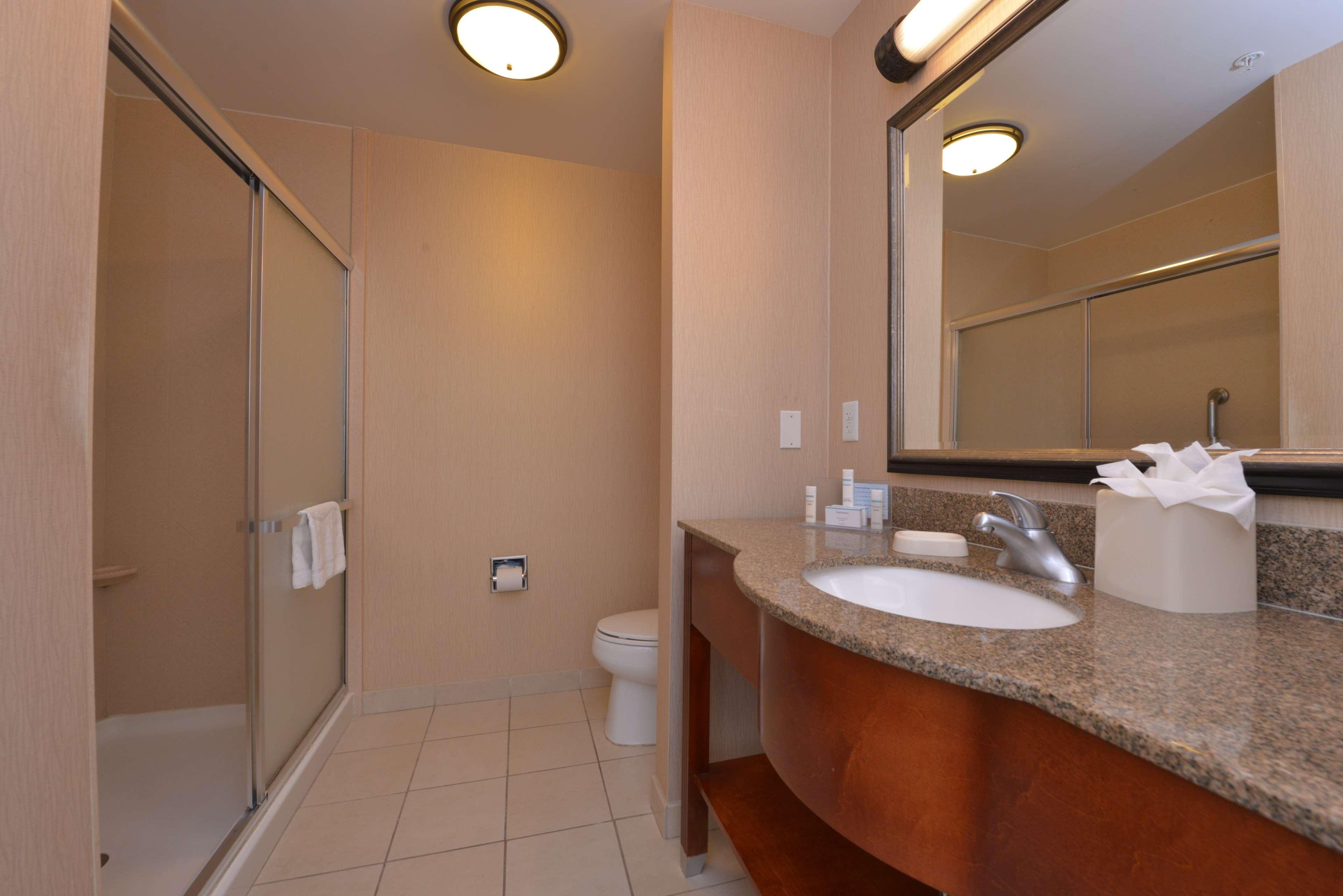 Hampton Inn And Suites Bakersfield North-Airport Екстериор снимка