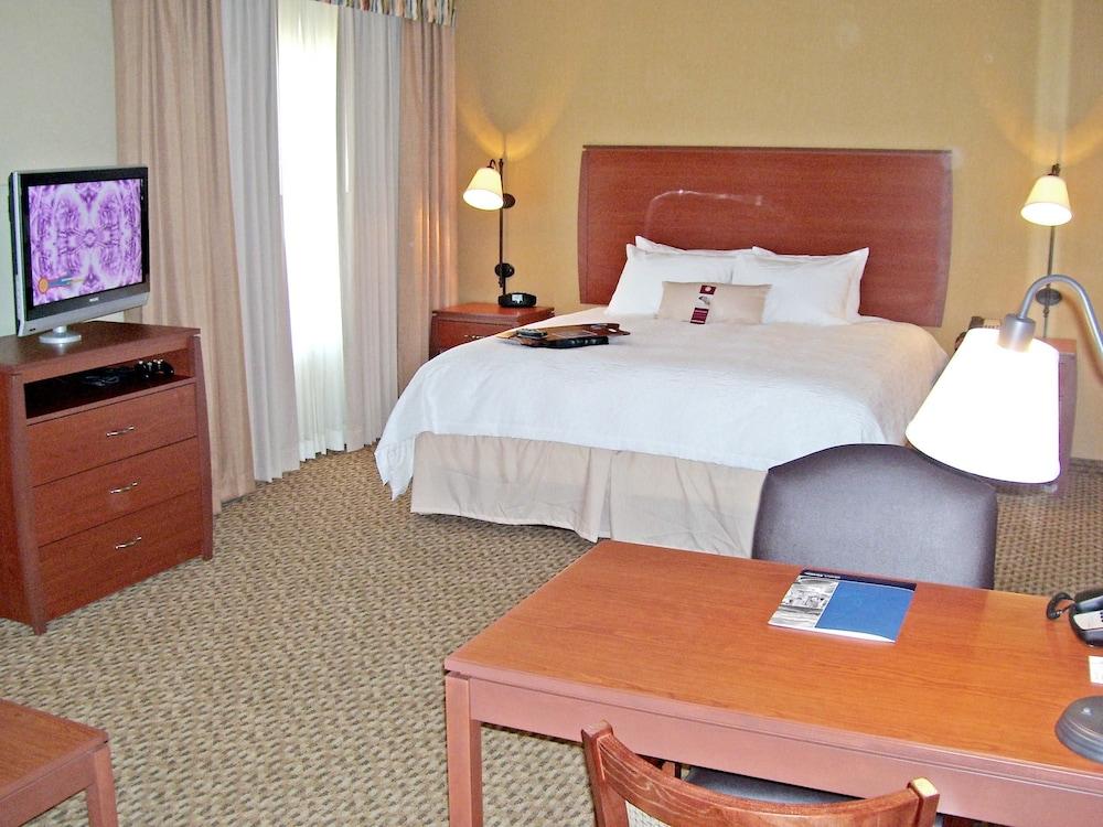 Hampton Inn And Suites Bakersfield North-Airport Екстериор снимка