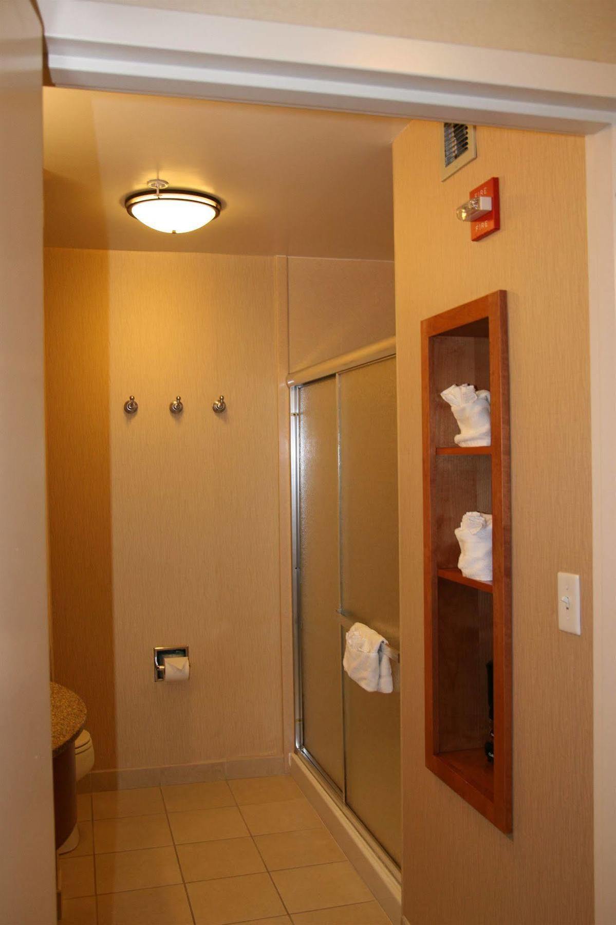 Hampton Inn And Suites Bakersfield North-Airport Екстериор снимка