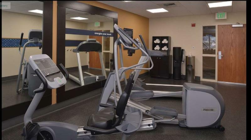 Hampton Inn And Suites Bakersfield North-Airport Екстериор снимка